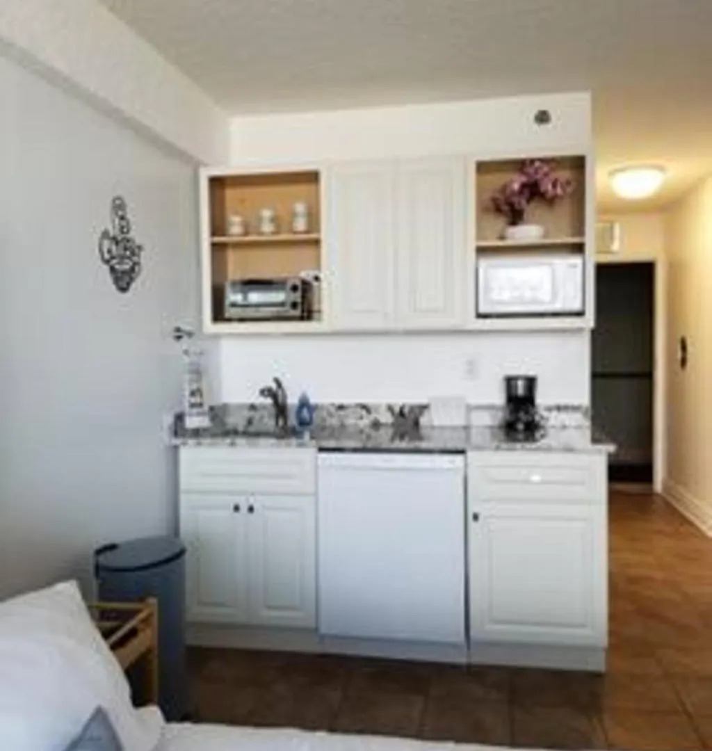 Pool Luxury Oceanfront Studio Ideal 4 Long Stay Daytona Beach